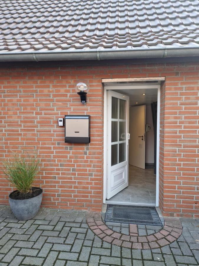 Ferienwohnungen Duemmersee - Haus Alter Pferdestall Hude  Exterior photo